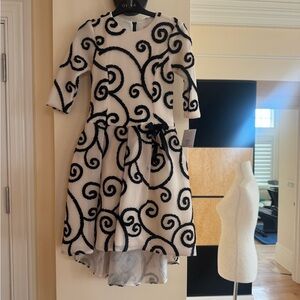 Zoe Ltd Elegant Black and Cream Swirl Dress